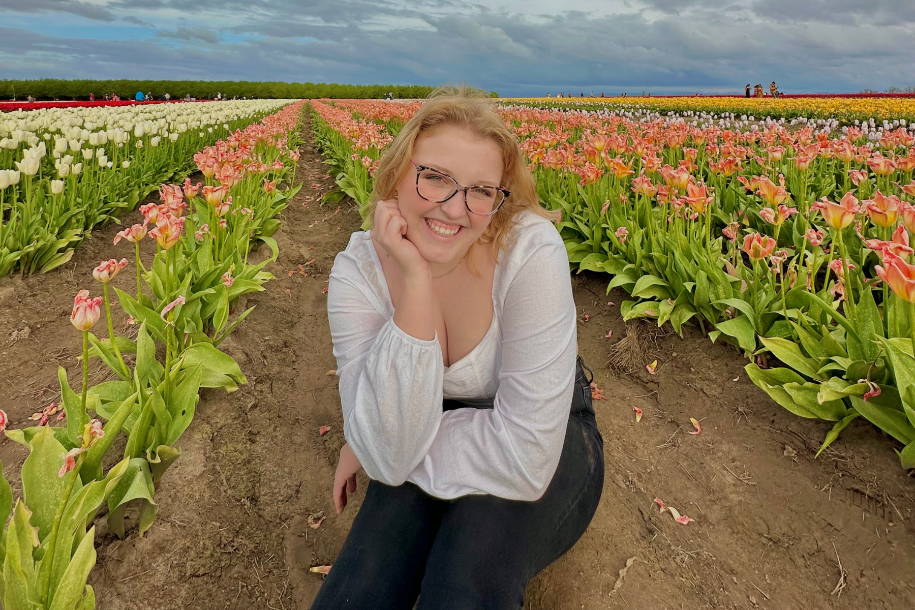 woman smiling in the outdoors